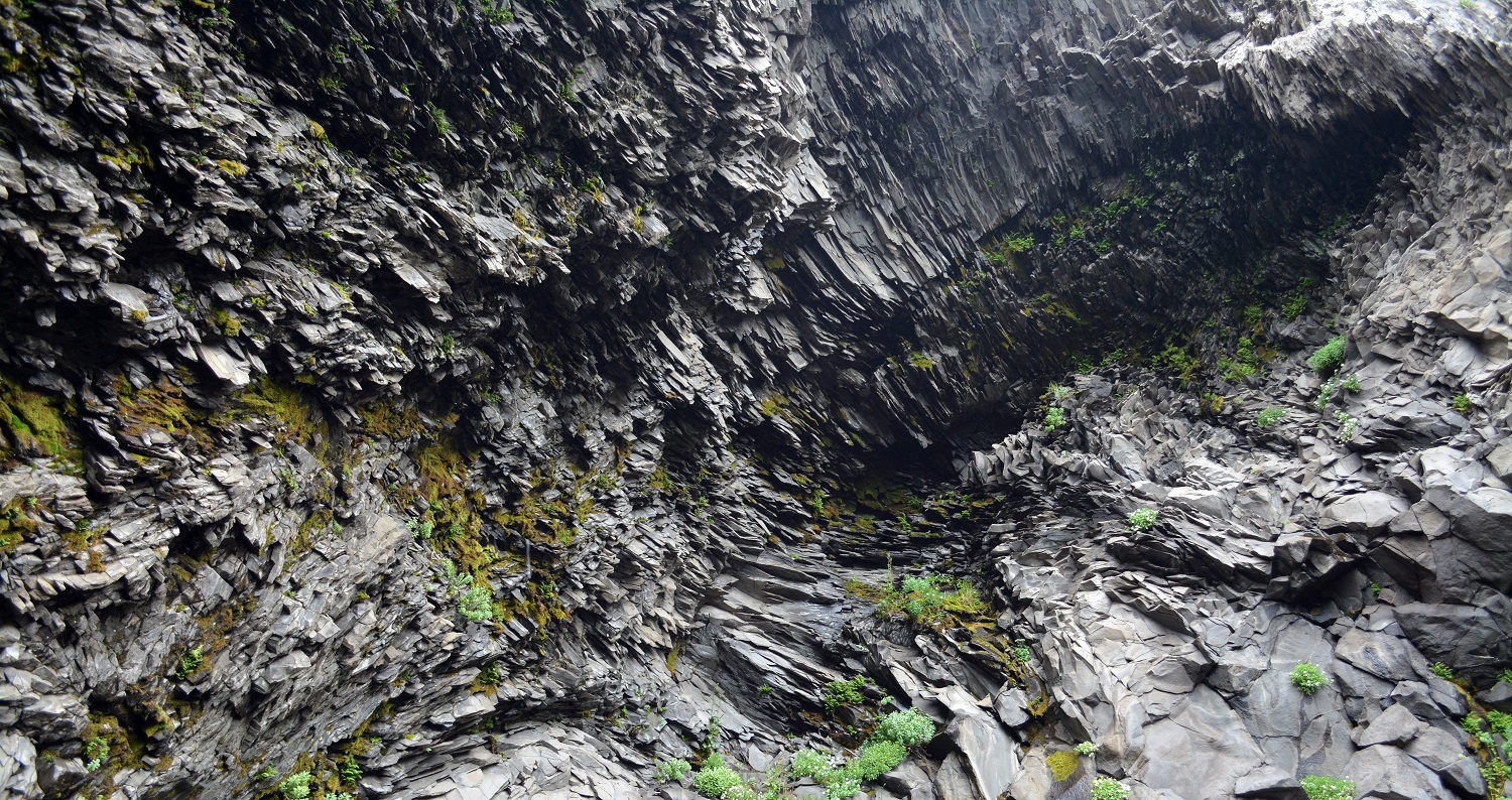 Voyage en Islande, terre des elfes et des trolls